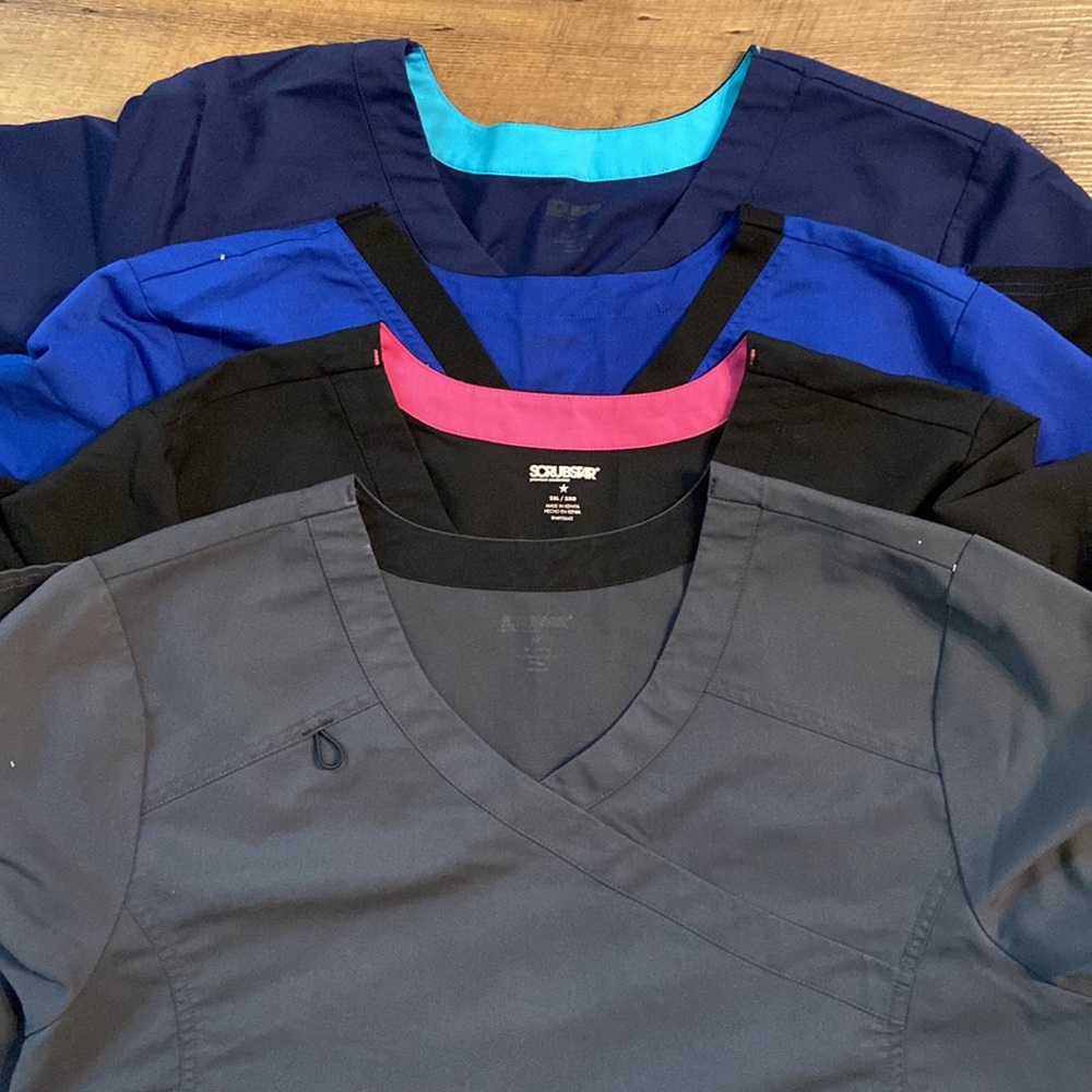 Women’s scrub tops Set of four size 2xl by Scrubstar